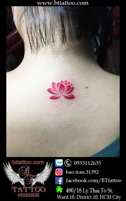 mini lotus tattoo